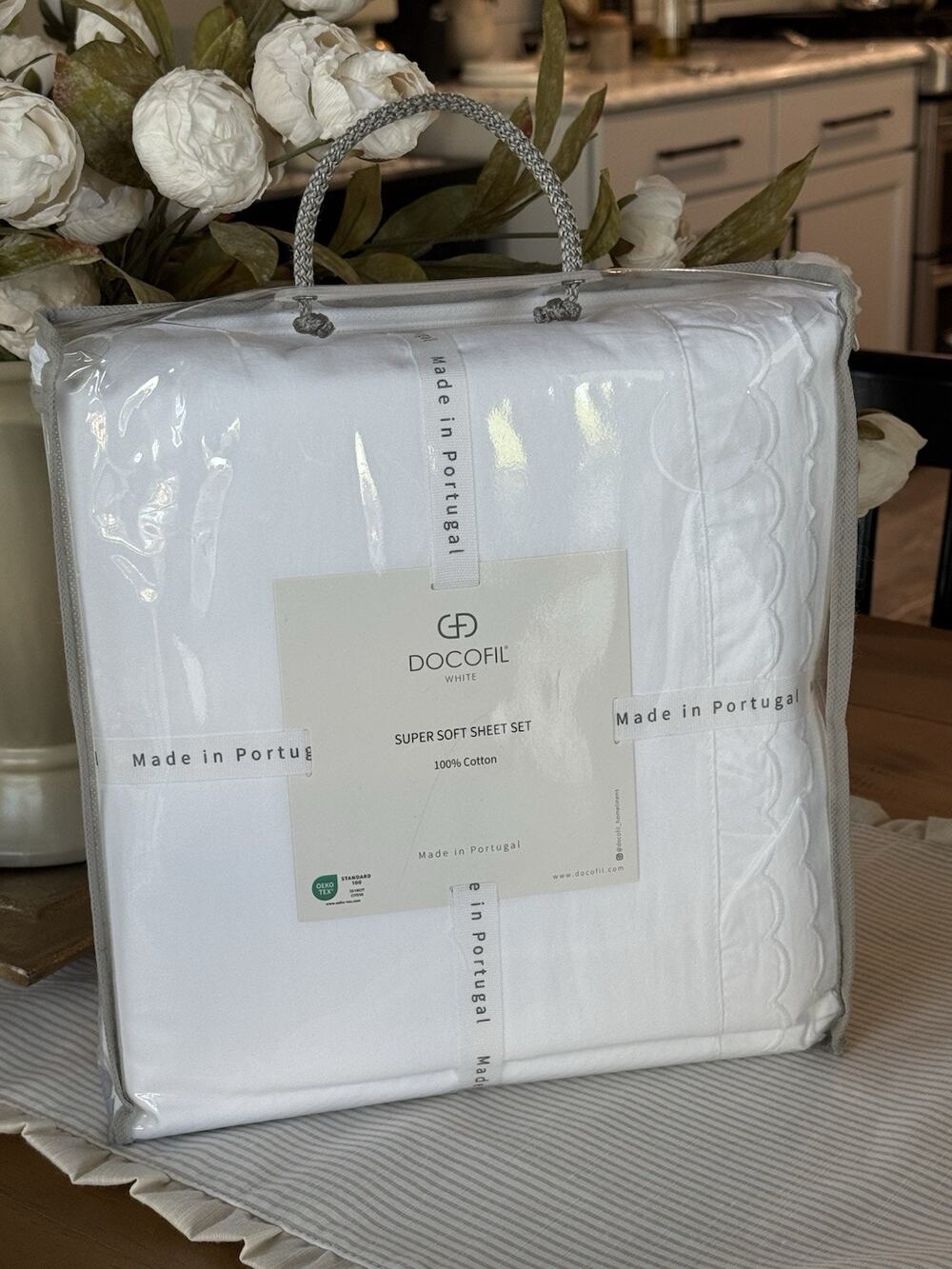 DOCOFIL 4PC QUEEN 100% Cotton Sheet Set White Scalloped Trim Made in Portugal